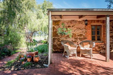 Lucys Cottage - Accommodation Perth 0