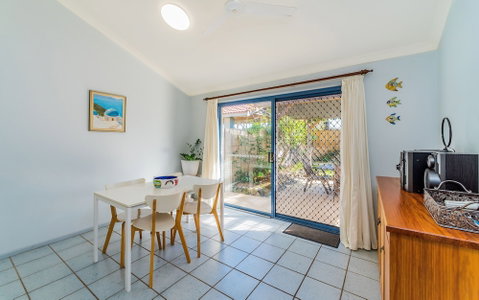 Beachside 2 - Accommodation Perth 6