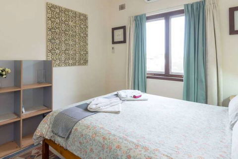 B6 Cafes & Restaurants Close To UWA - Accommodation Perth 6