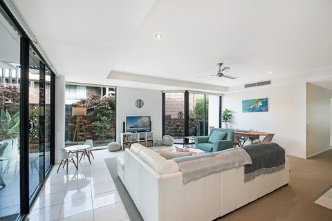 Peregian On The Beach Unit 3 - Accommodation Perth 3