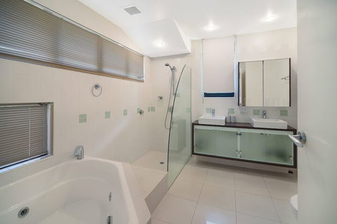 Peregian On The Beach Unit 3 - Accommodation Perth 6