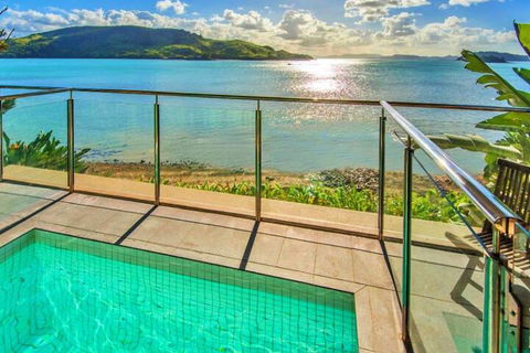 Yacht Club 19 Bijou De Mer 2 Buggies - Accommodation Perth 3