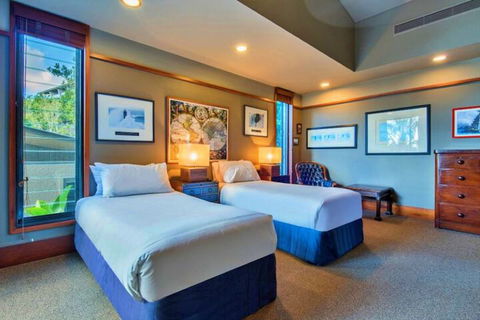 Yacht Club 19 Bijou De Mer 2 Buggies - Accommodation Perth 5