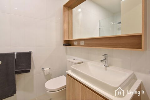 Tomkins Townhouse - Accommodation Perth 6