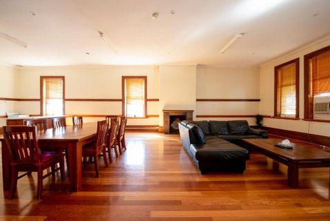 City Centre Motel Hotel - Accommodation Perth 2