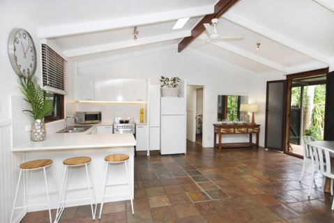 1 / 121 Park Crescent Coolum Beach - Accommodation Perth 3