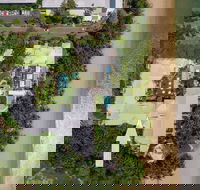 Belle Escapes - Poolside Apartment Alamanda Beachfront Resort 54 - Perth Resorts