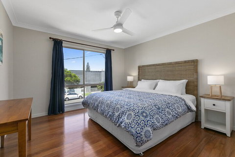 Sundance Pet Friendly Beach House In Peregian! 59 Lorikeet Drive - Accommodation Perth 3