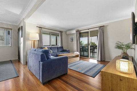 Sundance Pet Friendly Beach House In Peregian! 59 Lorikeet Drive - Accommodation Perth 6