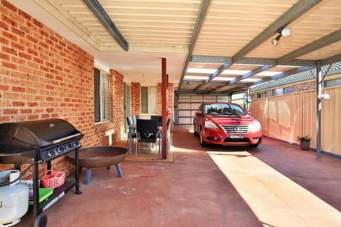 Kingfisher Pet Friendly 10 Mins To Hyams Beach - Accommodation Perth 2