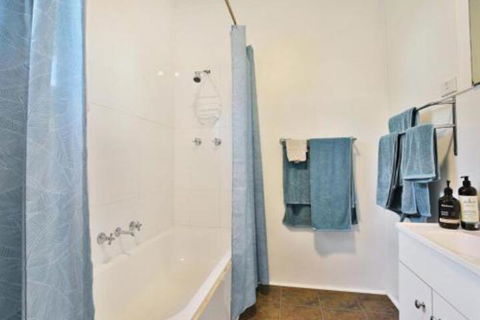 Nest Pet Friendly 2 Min Walk To Beach - Accommodation Perth 7