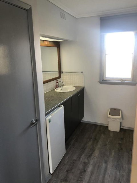 Creswick Motel - Accommodation Perth 2