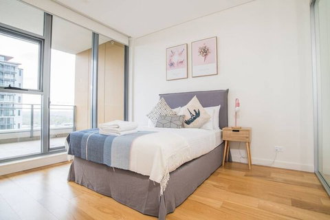 17th Level 1bed1bath APT Macquaire Park+wifi+view - Accommodation Perth 2