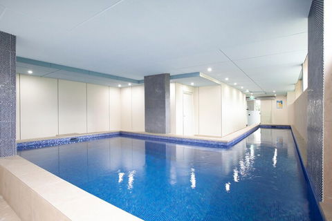 GOLF LOVERS RETREAT-hosted By L'Abode - Accommodation Perth 1