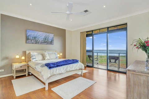 Seaglass - Accommodation Perth 2