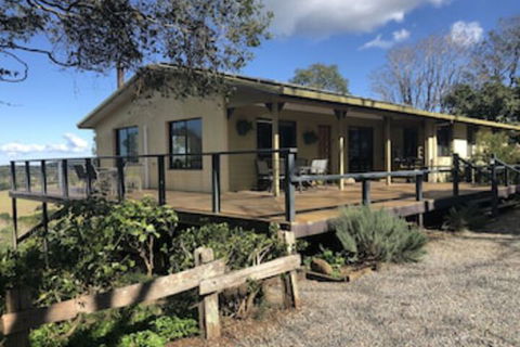 Maleny Mountain Retreat - Perth Resorts 0