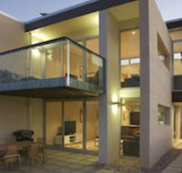Alouarn Apartment 1 - Perth Resorts