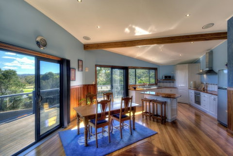 Mayakitana - Accommodation Perth 2