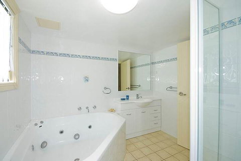 Mirage Unit 602 - Accommodation Perth 7