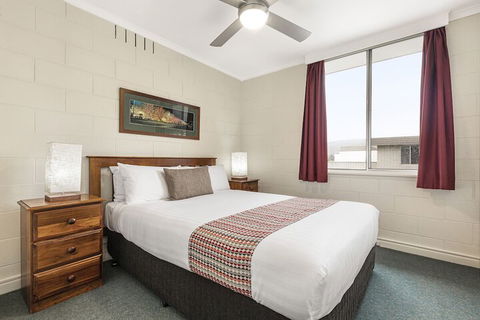 Regent Park - Accommodation Perth 2