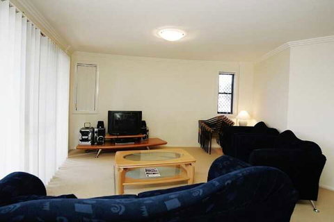 Millenium 101 - Accommodation Perth 4