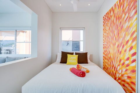 Beachfront Penthouse - Accommodation Perth 2