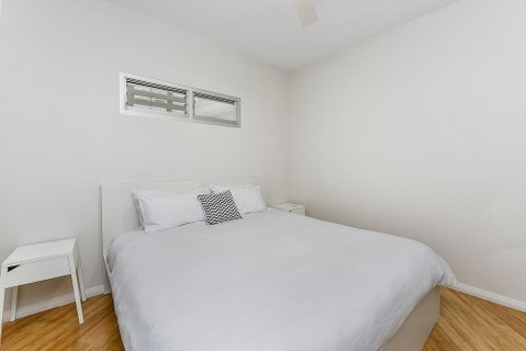 Aloha Waterfront Properties - Accommodation Perth 4