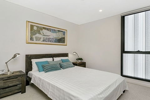 The Apartment Service MEZZO - Accommodation Perth 2