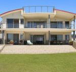 Lennox on the Beach Unit 2 Lennox Head - Accommodation Perth