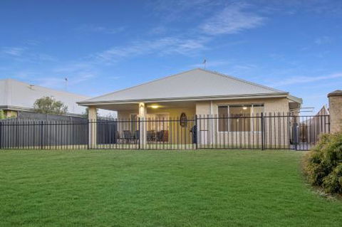 Fairway Isle - Accommodation Perth 3