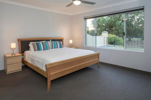 Fairway Isle - Accommodation Perth 4