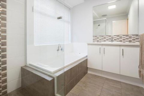 Fairway Isle - Accommodation Perth 1