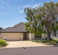 Macs Manor - Perth Resorts