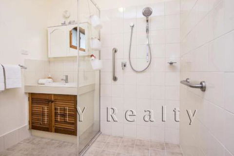 Coastal Cottage - Perth Resorts 2