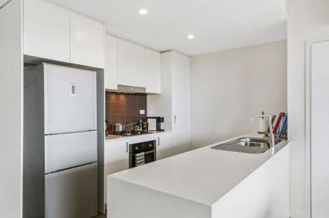 Cosy 3BR Penthouse Close To Westfield Hornsby & Train Station - Perth Resorts 6