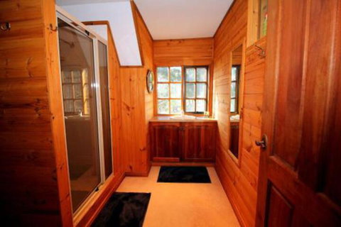 The Great House Bnb - Accommodation Perth 5