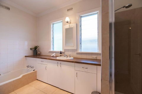 Murray House - Perth Resorts 1