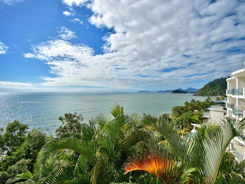 Absolute Beachfront With Million Dollar Views - Perth Resorts 4