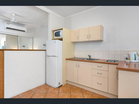 Absolute Beachfront With Million Dollar Views - Perth Resorts 1