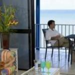 Absolute Beachfront With Million Dollar Views - Perth Resorts 0