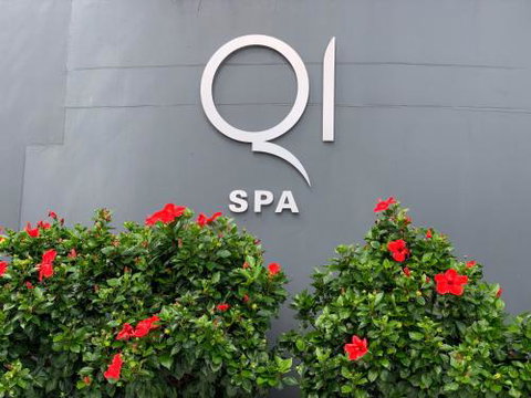 29 / F Private Apartment In Iconic Q Resort & Spa. Ocean & River Views - Accommodation Perth 3
