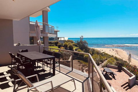 Toowoon Bay Beachfront Apartment - Accommodation Perth 5