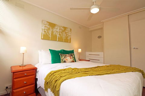 Colour Pop - Rejuvenate Stays - Accommodation Perth 2