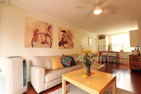 Colour Pop - Rejuvenate Stays - Accommodation Perth 5