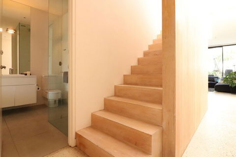 Inspired Designer Carlton North Terrace - Rejuvenate Stays - Accommodation Perth 2