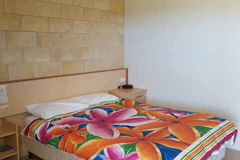 A Country View Motel - Ilbilbie - Accommodation Perth 2