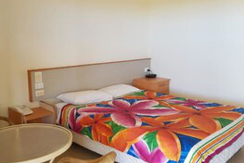 A Country View Motel - Ilbilbie - Accommodation Perth 0