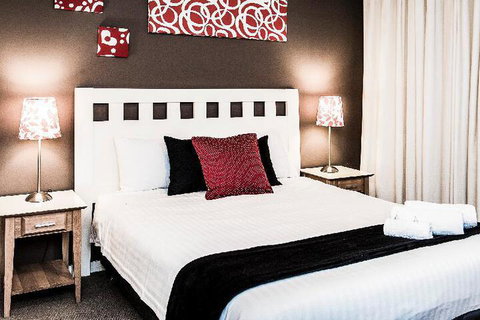 AirExec Apartments - Accommodation Perth 2