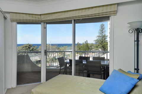 Moroccan Resort HR Surfers Paradise - Perth Resorts 1
