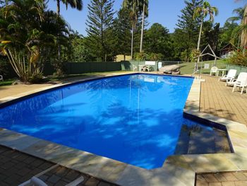 41 Korora Palms 2 Bedroom Bure - Perth Resorts 3